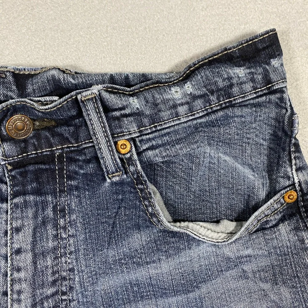 Levi's 505 Regular Fit Jeans Mens 32x30 Dark Wash Blue Straight Leg Denim